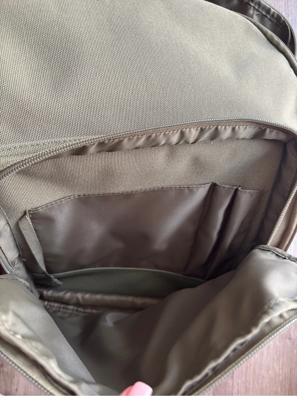 N/A durable olive